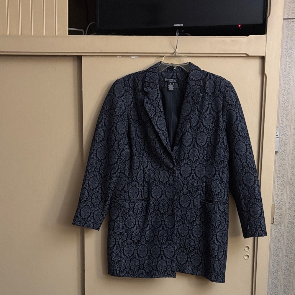 Dialogue Black and Gray Patterned Jacket